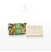 Přírodní tuhé mýdlo Mandle 250 g